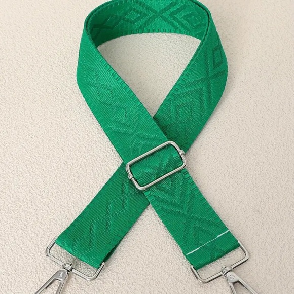 Green Adjustable guitar bag Strap NWT - Picture 1 of 3
